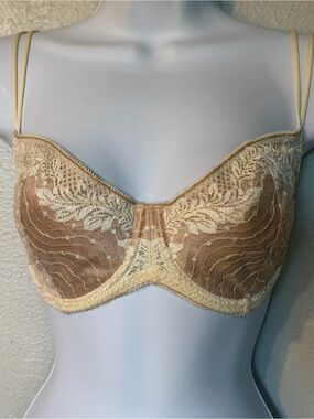 Wacoal Absolute Elegance Underwire Cream Lace Overlay Nude Lined Bra Sz 36D